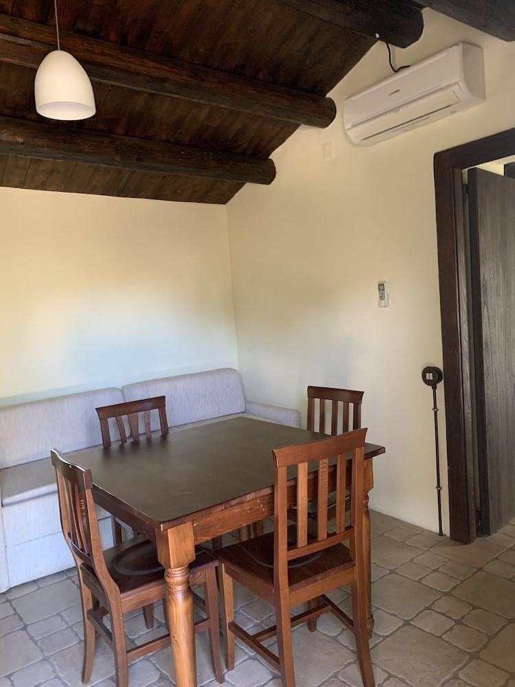 圣安托尼奥迪加卢拉 Liscia Country Relais旅馆 外观 照片